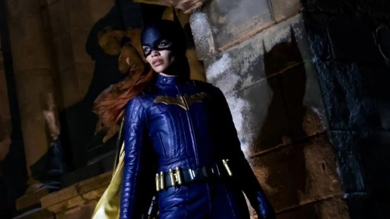 Los directores de ‘Batgirl’ intentaron, sin éxito, salvar parte del metraje de la película cancelada por Warner