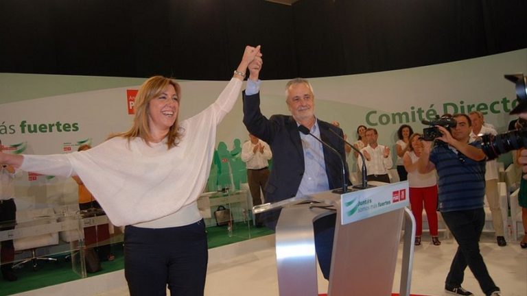 Susana Díaz firma la petición de indulto a Griñán por los ERE: «Hay argumentos de sobra»